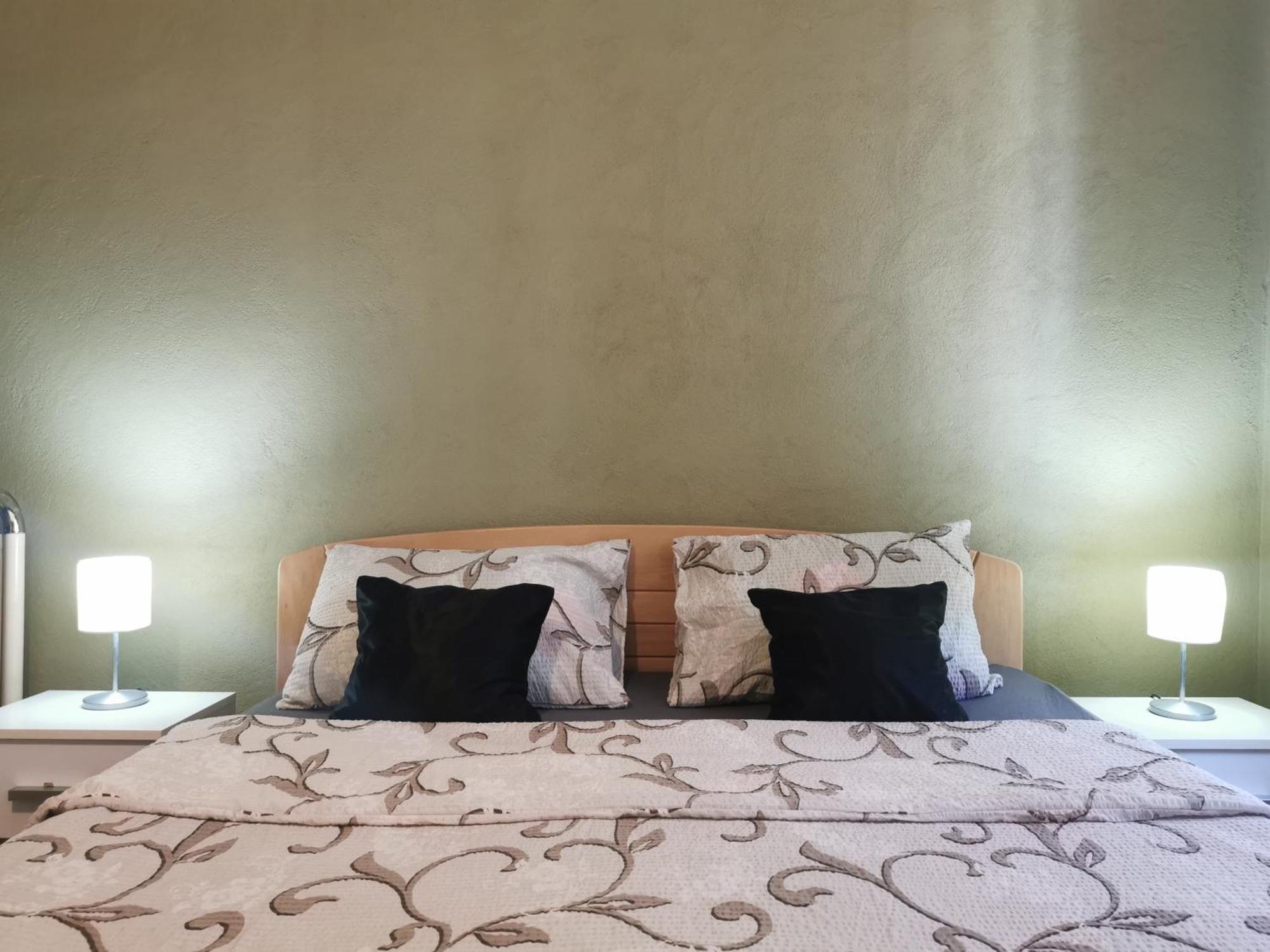 Apartmani La Grande Motte Vrdnik Luaran gambar
