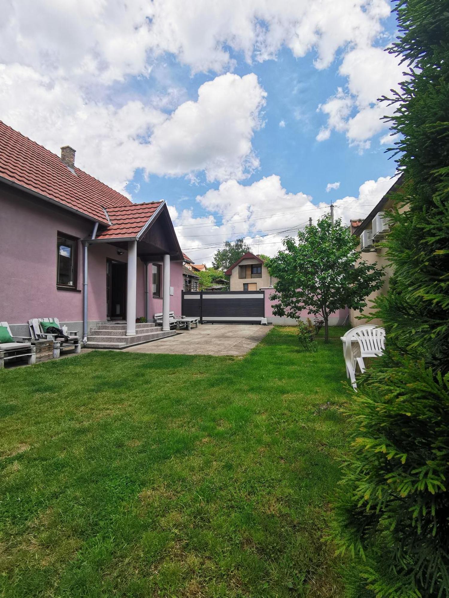 Apartmani La Grande Motte Vrdnik Luaran gambar