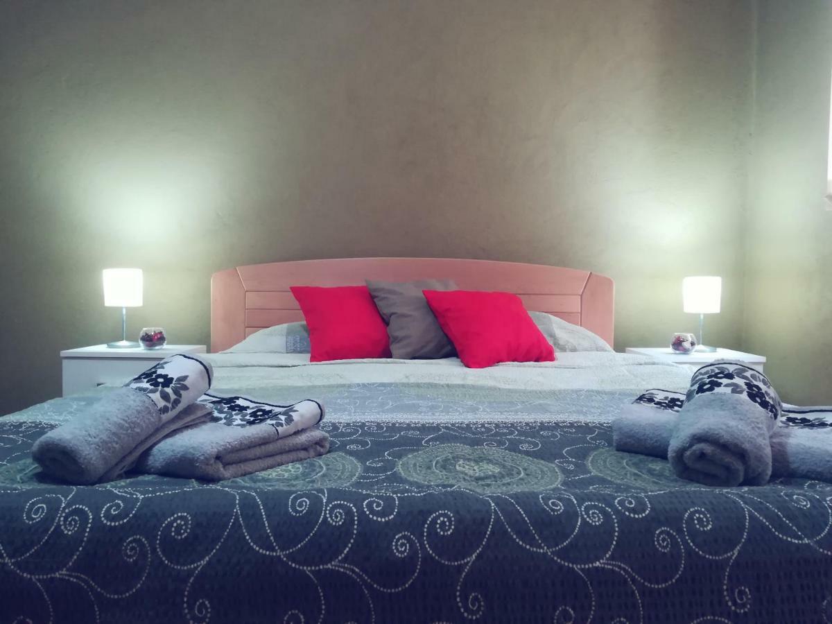 Apartmani La Grande Motte Vrdnik Luaran gambar